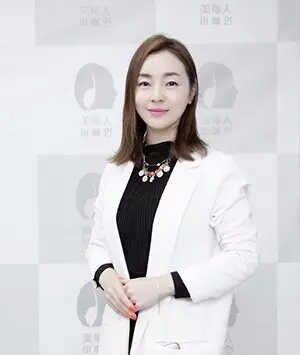 铜陵金佳玭 美容协会会长